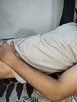 Mr_Hotyy webcam