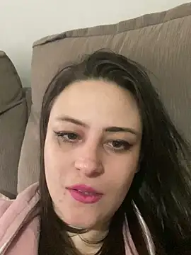 BabbiBitten live cam on StripChat