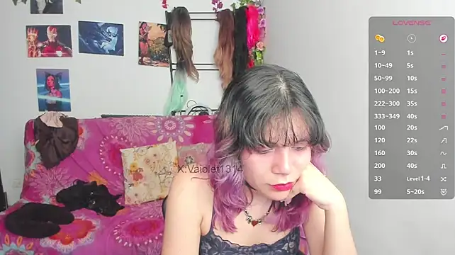 VaioletUwU webcam
