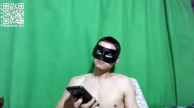 LovelyOwner_com live cam on StripChat