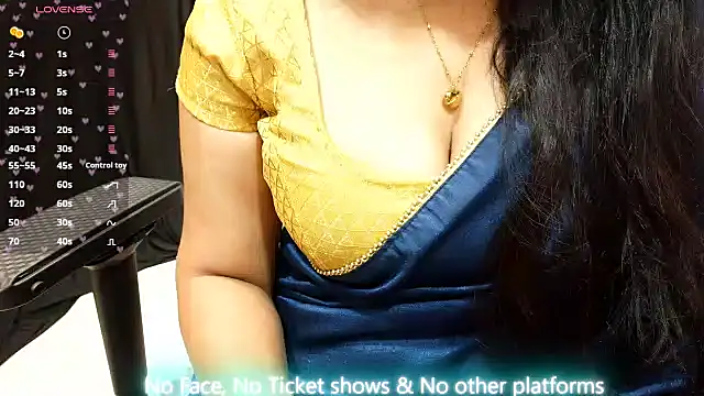 Anu__Reddy live webcam