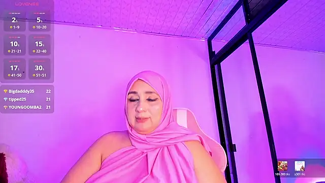HijabiMilff webcam