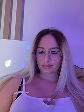 mollyxxx live cam on StripChat