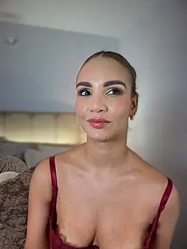 Lia_Brooks