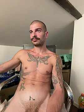 Greyoff live cam on StripChat