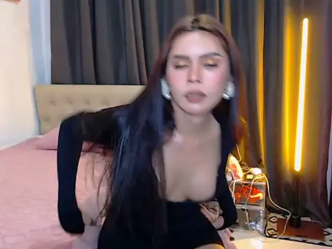 Alexandra_Kenn webcam