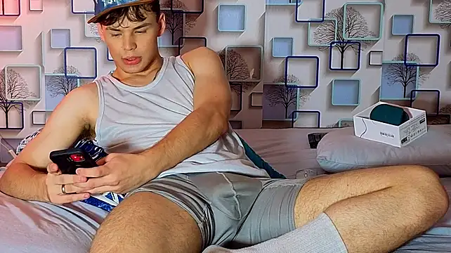 LoganSteel_ live cam on StripChat