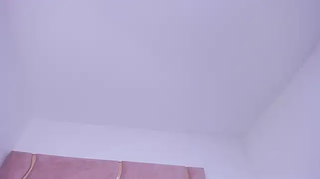 Lia_petiteht live cam on StripChat