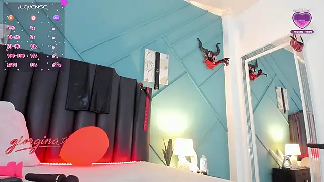 Giogiina_ webcam