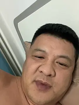 zhang1118 webcam