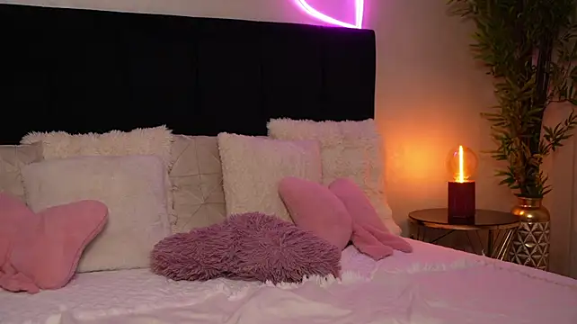 alexxisrae
