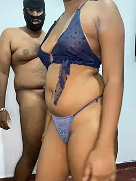 Ishi_kella live cam on StripChat