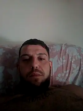 Lucitrgj live cam on StripChat
