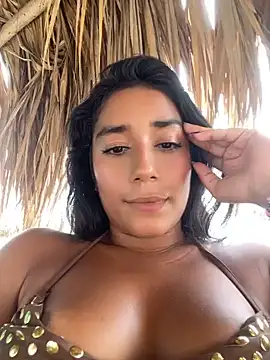 Webcam Model(SaryJonex) is live
