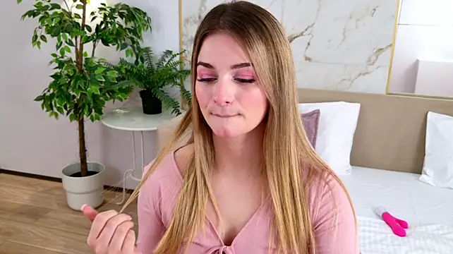 SweetyLicky webcam