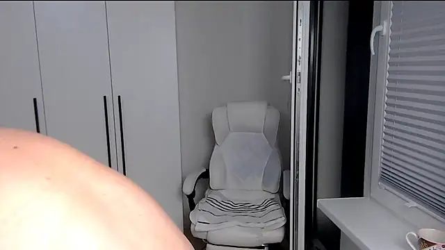 ScarlettReed webcam