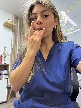 alicee16 live webcam
