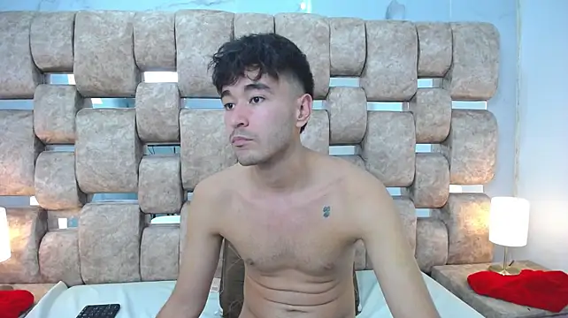 KathyAiden webcam