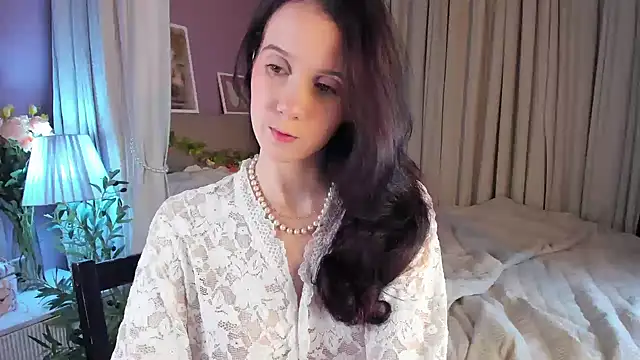 Dearly_Emily webcam