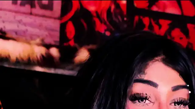 indian_dreamgirl webcam
