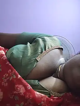 yamini1431 webcam