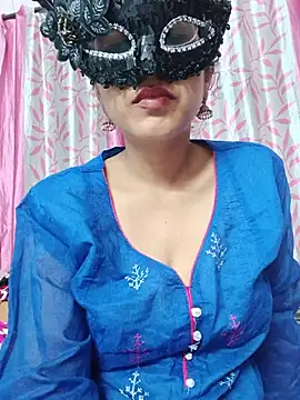 thanusi_2 webcam