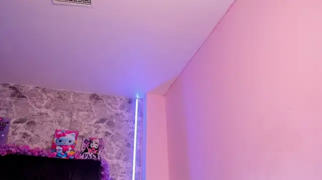 Missy_Aprill webcam