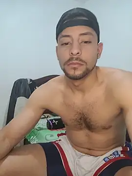 Cris_LaCobra_ webcam