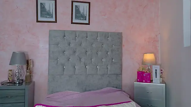 VioletaNova_ webcam