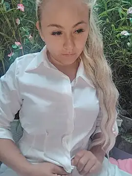 Angelwhite_25 webcam
