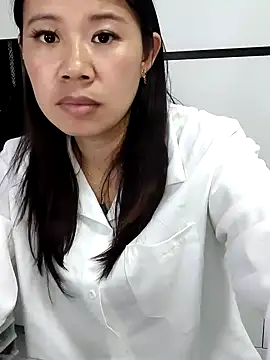 maggie-236 webcam