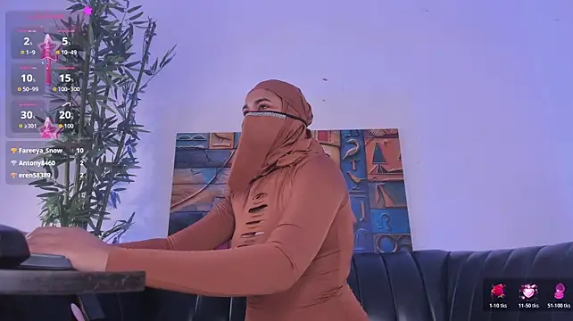 Dalia_Noor webcam