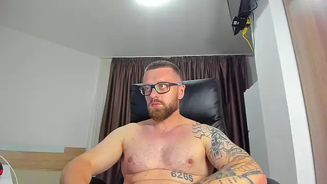 Findom_guy webcam