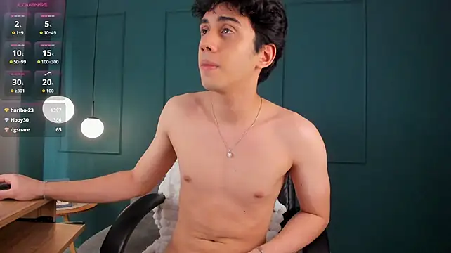 milan_saint (M twink) - striptis naked
