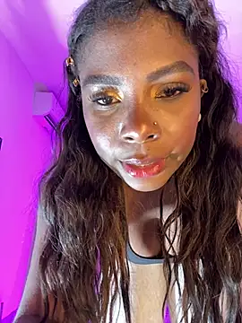 LoveQueen2 webcam