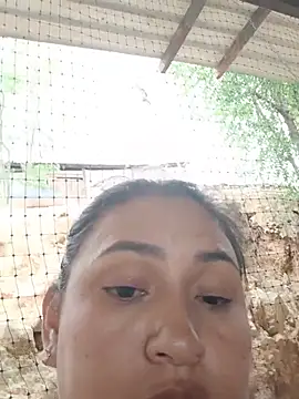 Hot_bella12 webcam