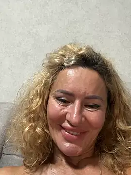 Tania201243