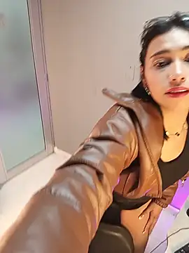 Kitty_Milan webcam