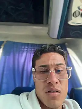 TavoHot_'s live cam