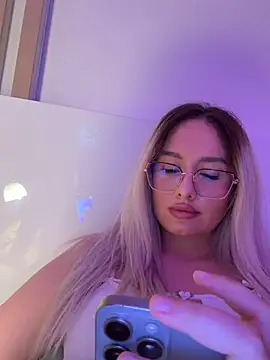 mollyxxx live webcam