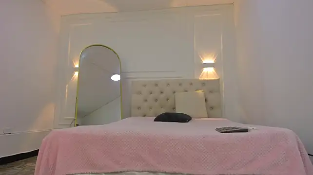 charlotte_dante212 webcam