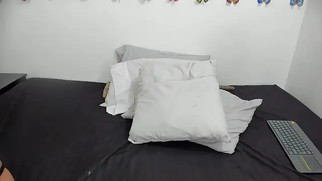 esmeralda_jenn11 webcam