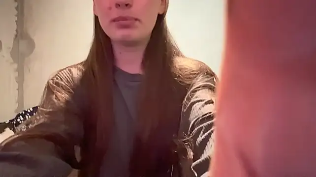 CieraMulhall live cam on Stripchat