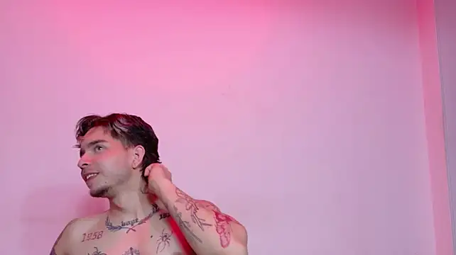 AliceandMax webcam