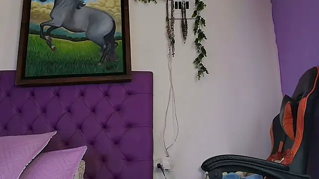 Cloeandtyfanny webcam