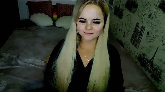 lovely-eyes webcam