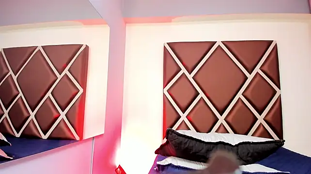 nahala_23 live webcam