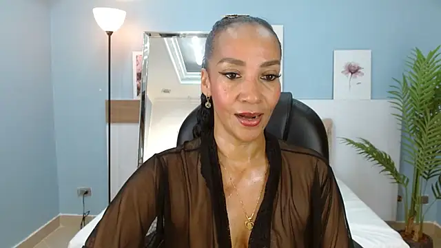 Manuela_giraldo_ live cam on StripChat