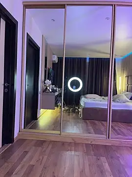NotsoAmateur live sex cam