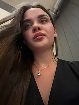 KristiRich webcam